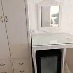 Kaktueshan Szálloda